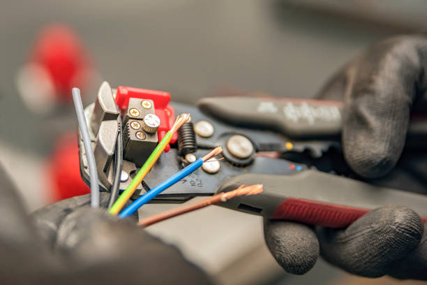 Best Ceiling Fan Installation Electrician  in Benton Harbor, MI